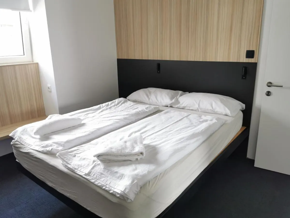 Cha Cha Rooms Ljubljana